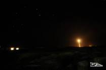 De noite, brilha o farol de Cabo Polonio, no litoral do Uruguai